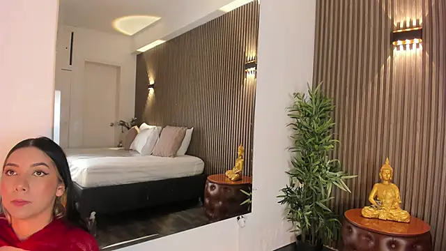 Snapshot of AliceHanz chatting on February 18, 2026, 4:30 am AliceHanz online show from February 18, 2026, 4:30 am