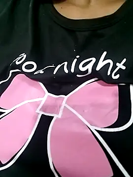 Snapshot of Spotty_Coochie chatting on September 17, 2025, 11:56 am Spotty Coochie online show from September 17, 2025, 11:56 am