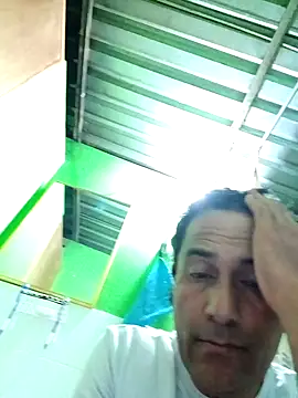 Snapshot of Janle_19c chatting on February 8, 2025, 10:39 am Janle 19c online show from February 8, 2025, 10:39 am