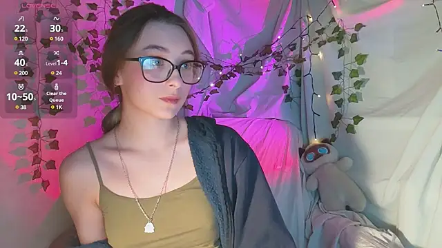 Snapshot of monlight__dana chatting on December 11, 2024, 1:39 pm monlight dana online show from December 11, 2024, 1:39 pm