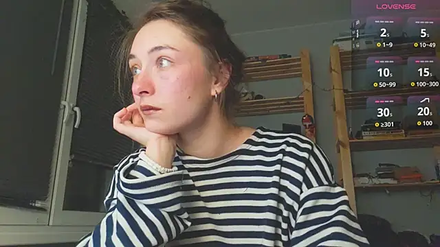 monlight  dana online show from December 5, 2025, 3:41 pm