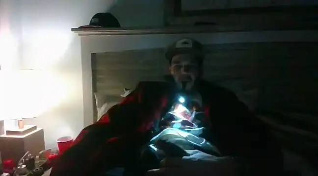 Snapshot of LongDongDaddy302 chatting on December 8, 2024, 3:21 am LongDongDaddy302 online show from December 8, 2024, 3:21 am