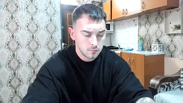 Snapshot of Jonmusclemaster chatting on December 2, 2025, 9:10 pm Jonmusclemaster online show from December 2, 2025, 9:10 pm