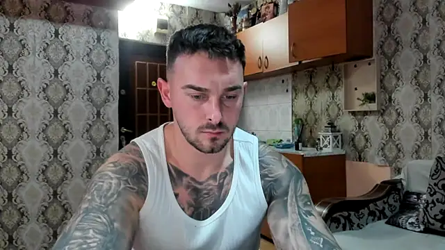 Snapshot of Jonmusclemaster chatting on January 5, 2026, 9:07 pm Jonmusclemaster online show from January 5, 2026, 9:07 pm