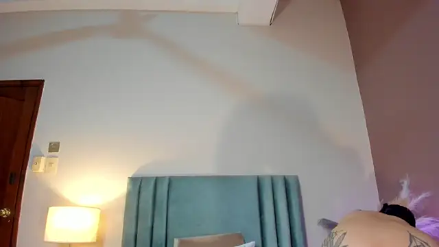 Snapshot of AlissaNix chatting on February 25, 2026, 12:31 am AlissaNix online show from February 25, 2026, 12:31 am