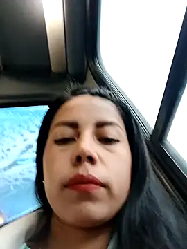 Snapshot of _andrea30 chatting on January 16, 2025, 11:15 am andrea30 online show from January 16, 2025, 11:15 am