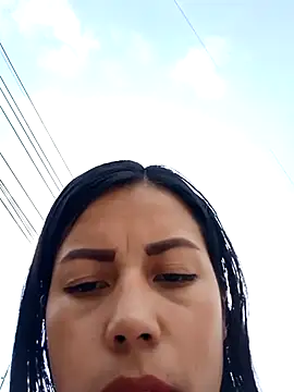 Snapshot of _andrea30 chatting on February 23, 2025, 8:11 pm andrea30 online show from February 23, 2025, 8:11 pm