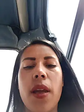 Snapshot of _andrea30 chatting on February 24, 2025, 6:47 pm andrea30 online show from February 24, 2025, 6:47 pm