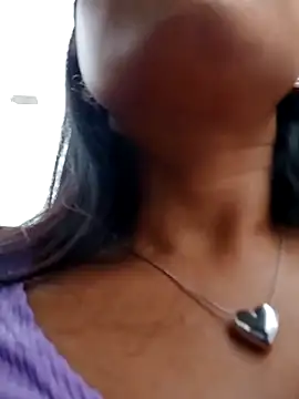 Snapshot of _andrea30 chatting on March 6, 2025, 6:48 pm andrea30 online show from March 6, 2025, 6:48 pm
