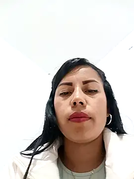  andrea30 online show from March 3, 2026, 11:16 am