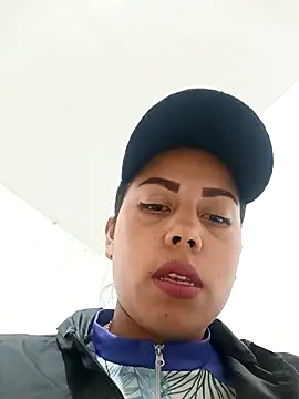  andrea30 online show from March 4, 2026, 11:38 am