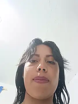 Snapshot of _andrea30 chatting on June 16, 2026, 11:13 am andrea30 online show from June 16, 2026, 11:13 am