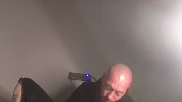 deepinnnnn online show from October 22, 2025, 3:51 am