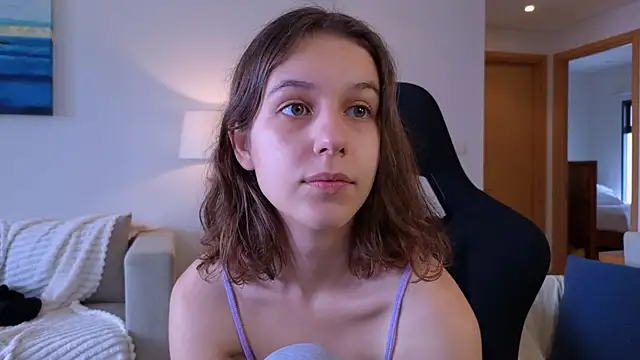 Snapshot of VanessaBayer2 chatting on January 27, 2025, 1:37 am VanessaBayer2 online show from January 27, 2025, 1:37 am