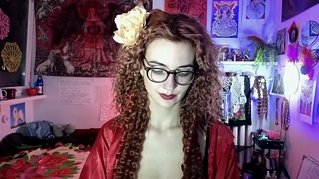 TatianaRomanov online show from April 30, 2026, 8:15 pm