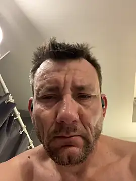 Snapshot of laputedudoc chatting on December 17, 2025, 5:46 am laputedudoc online show from December 17, 2025, 5:46 am