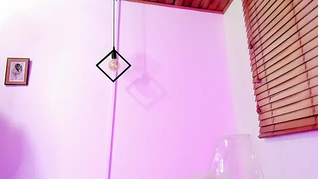 Snapshot of GENNESIS_LOVE chatting on December 19, 2025, 3:13 am GENNESIS LOVE online show from December 19, 2025, 3:13 am