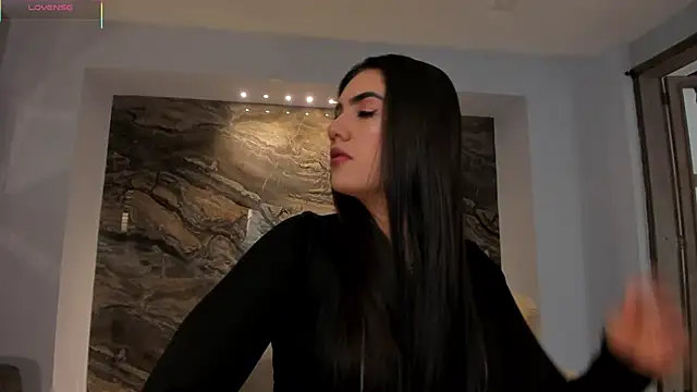 AngelicaVega online show from November 6, 2025, 7:04 pm