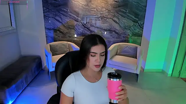 Snapshot of AngelicaVega chatting on January 11, 2026, 5:29 pm AngelicaVega online show from January 11, 2026, 5:29 pm