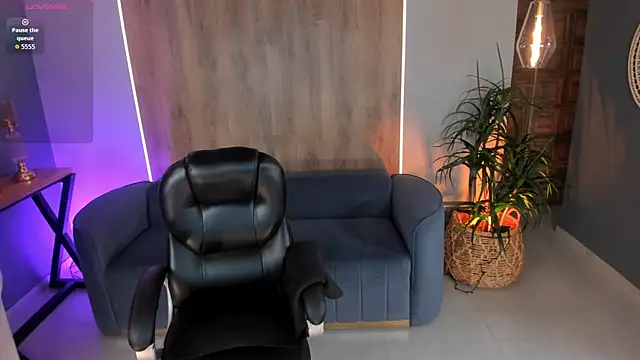 AngelicaVega online show from May 17, 2026, 5:09 pm