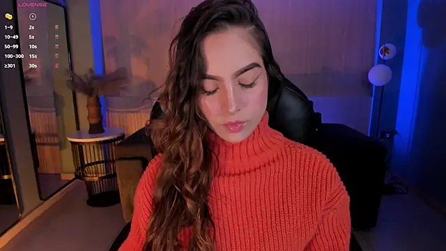 MarianneLane online show from October 24, 2025, 9:00 pm