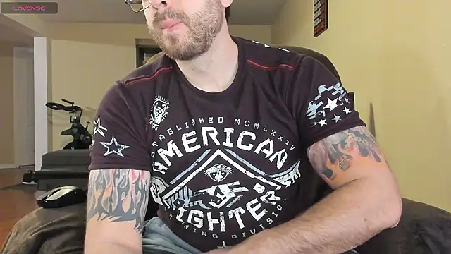 Snapshot of JayXCee_Official chatting on January 19, 2026, 1:20 am JayXCee Official online show from January 19, 2026, 1:20 am