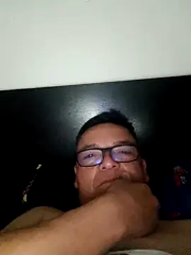 Snapshot of Anuviss_lxx chatting on October 28, 2025, 4:38 am Anuviss lxx online show from October 28, 2025, 4:38 am