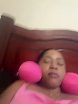 Snapshot of Noviostoxico chatting on December 20, 2025, 9:11 pm Noviostoxico online show from December 20, 2025, 9:11 pm