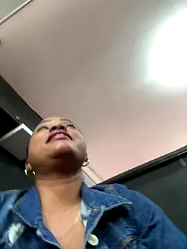 Snapshot of Noviostoxico chatting on January 8, 2026, 3:36 pm Noviostoxico online show from January 8, 2026, 3:36 pm