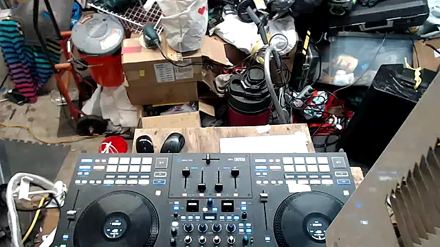 tongueispowerr6d9 online show from December 10, 2024, 10:38 am