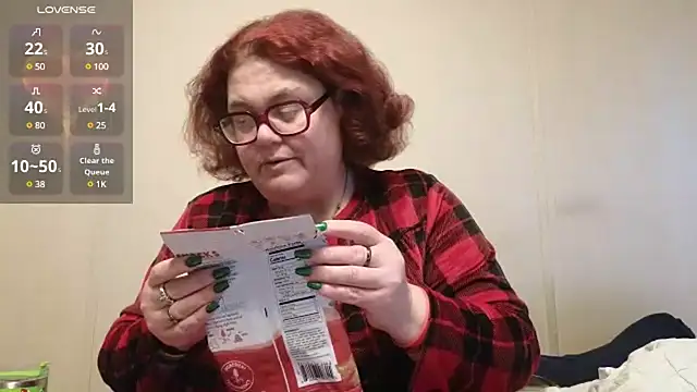 EmberCum online show from December 6, 2024, 3:33 pm