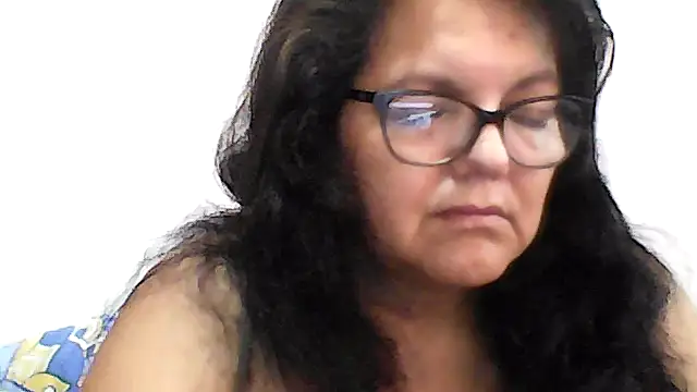 Snapshot of kassandra02 chatting on December 19, 2025, 3:52 pm kassandra02 online show from December 19, 2025, 3:52 pm