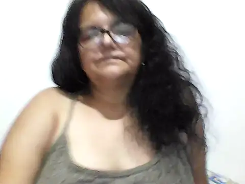 Snapshot of kassandra02 chatting on December 23, 2025, 2:31 am kassandra02 online show from December 23, 2025, 2:31 am