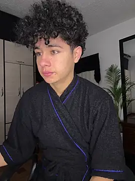 DavidfullOFlove online show from December 20, 2025, 12:18 am