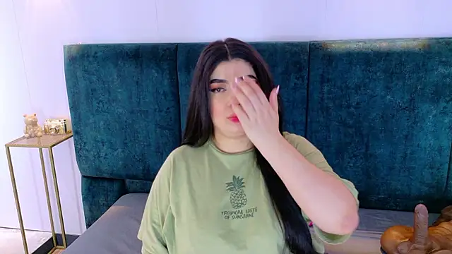 Snapshot of AgathaLynx chatting on February 27, 2026, 10:37 am AgathaLynx online show from February 27, 2026, 10:37 am