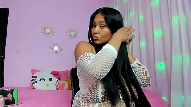 Snapshot of ariel_milk chatting on March 1, 2025, 10:10 pm ariel milk online show from March 1, 2025, 10:10 pm