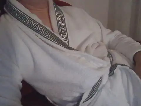 fikoivos online show from December 16, 2025, 9:53 pm