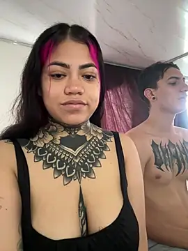 aliensexy online show from May 13, 2026, 5:54 pm