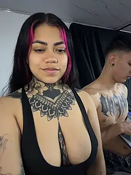 aliensexy online show from May 20, 2026, 5:35 am