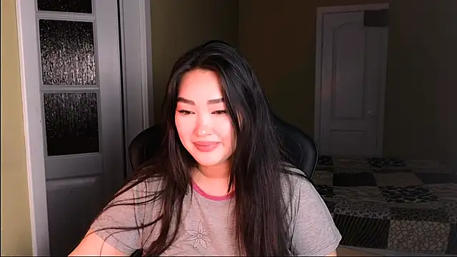 Snapshot of Erica_Wayne chatting on January 29, 2025, 4:08 pm Erica Wayne online show from January 29, 2025, 4:08 pm