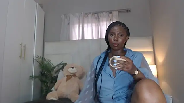 Snapshot of naughtyblackdolie chatting on February 15, 2026, 7:51 am naughtyblackdolie online show from February 15, 2026, 7:51 am