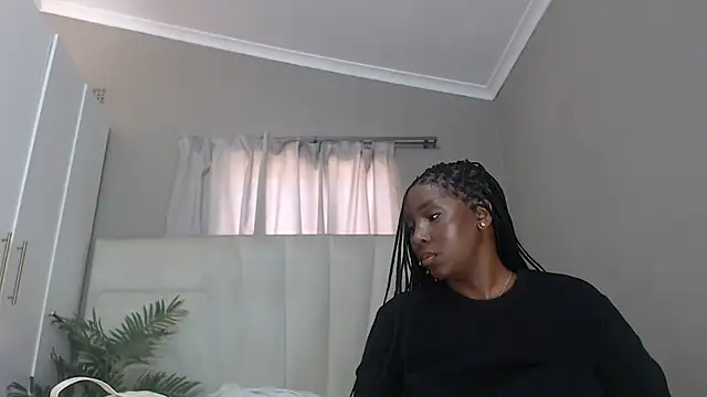 Snapshot of naughtyblackdolie chatting on May 31, 2026, 7:48 am naughtyblackdolie online show from May 31, 2026, 7:48 am