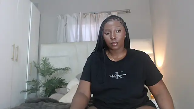 Snapshot of naughtyblackdolie chatting on July 28, 2026, 12:12 pm naughtyblackdolie online show from July 28, 2026, 12:12 pm