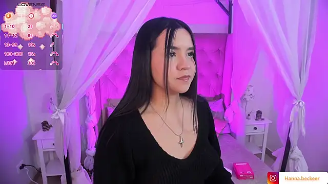 Snapshot of Hanna__Becker_ chatting on February 5, 2026, 12:48 am Hanna Becker online show from February 5, 2026, 12:48 am