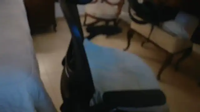 Snapshot of slzypvtpig chatting on January 17, 2026, 11:26 am slzypvtpig online show from January 17, 2026, 11:26 am