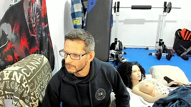 Samurayjiu online show from April 9, 2026, 12:43 am