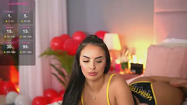 AlmaLuv online show from February 26, 2025, 7:53 am