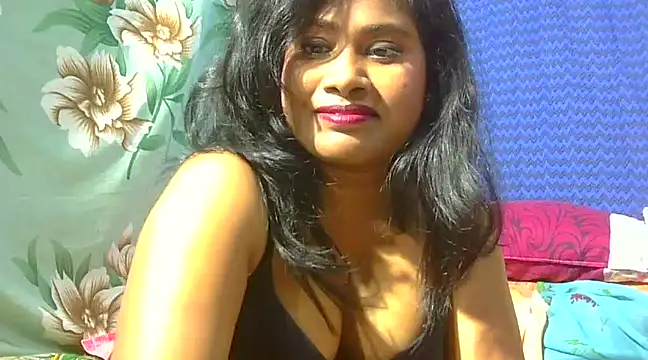 sexy roma online show from February 15, 2025, 5:39 pm