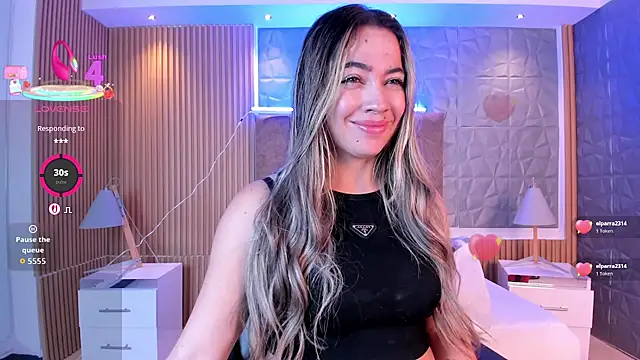 Snapshot of Alessia_Taylorr chatting on October 25, 2025, 12:45 pm Alessia Taylorr online show from October 25, 2025, 12:45 pm