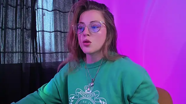 Snapshot of tekila__ chatting on February 24, 2025, 8:58 pm tekila online show from February 24, 2025, 8:58 pm